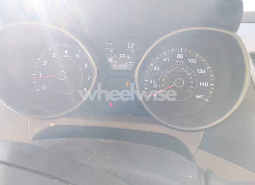 Photo 7 of 2016 Hyundai Elantra SE (VIN 5NPDH4AE9GH768763)