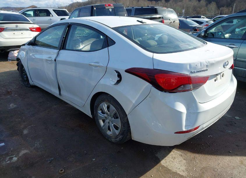 Photo 3 of 2016 Hyundai Elantra SE (VIN 5NPDH4AE9GH769301)