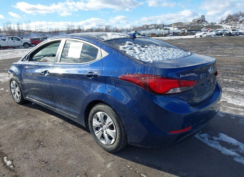 Photo 3 of 2016 Hyundai Elantra SE (VIN 5NPDH4AE9GH773607)