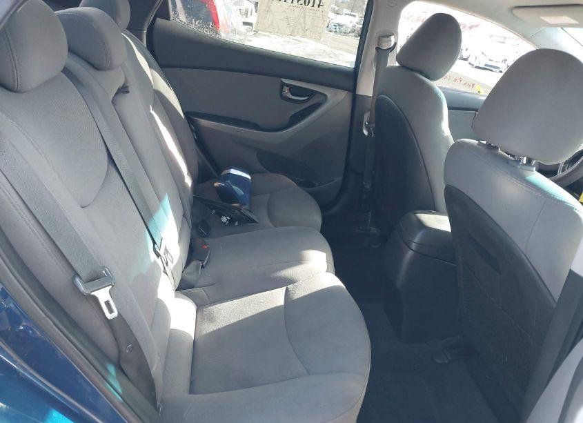 Photo 8 of 2016 Hyundai Elantra SE (VIN 5NPDH4AE9GH773607)