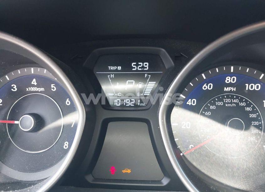 Photo 15 of 2016 Hyundai Elantra SE (VIN 5NPDH4AE9GH776412)