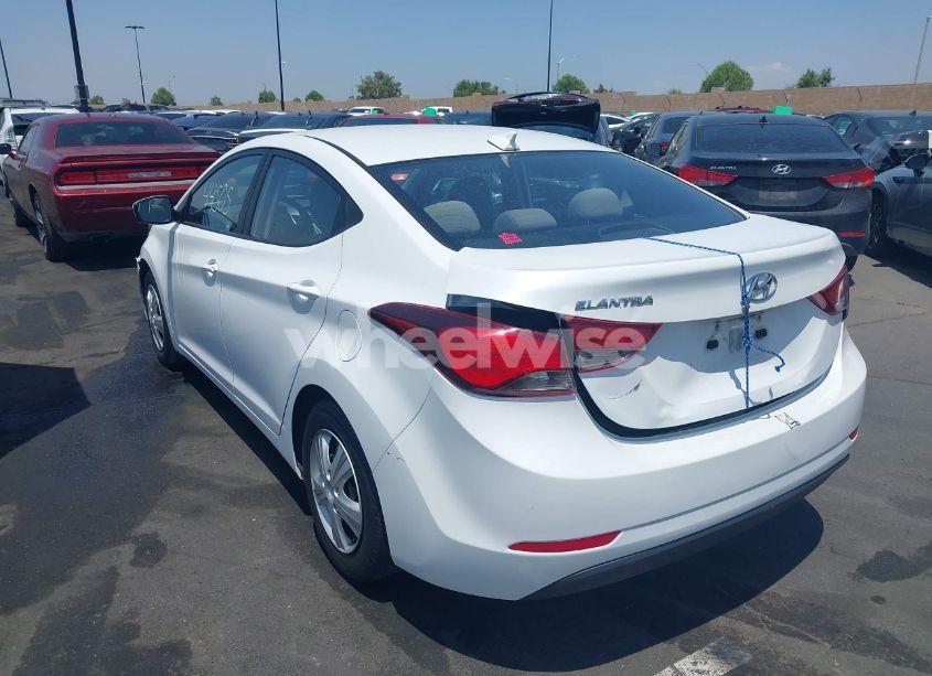 Photo 3 of 2016 Hyundai Elantra SE (VIN 5NPDH4AE9GH776412)