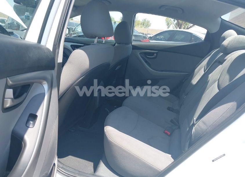 Photo 8 of 2016 Hyundai Elantra SE (VIN 5NPDH4AE9GH776412)