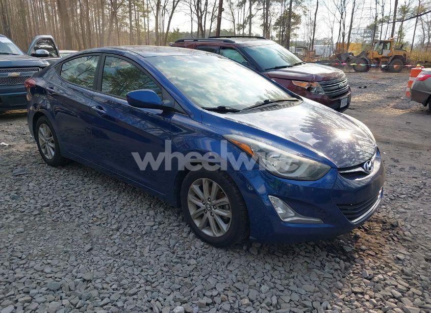2016 Hyundai Elantra SE (VIN 5NPDH4AE9GH783215) main photo