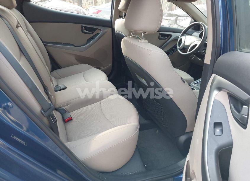 Photo 8 of 2016 Hyundai Elantra SE (VIN 5NPDH4AE9GH783215)