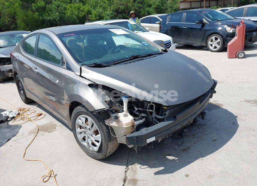 2016 Hyundai Elantra SE (VIN 5NPDH4AE9GH793064) main photo