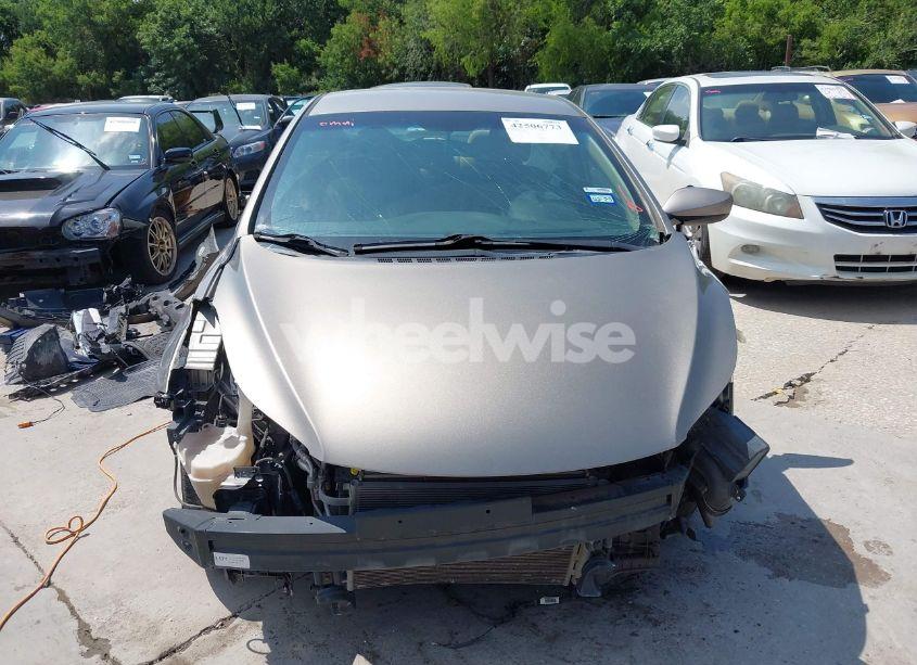 Photo 13 of 2016 Hyundai Elantra SE (VIN 5NPDH4AE9GH793064)