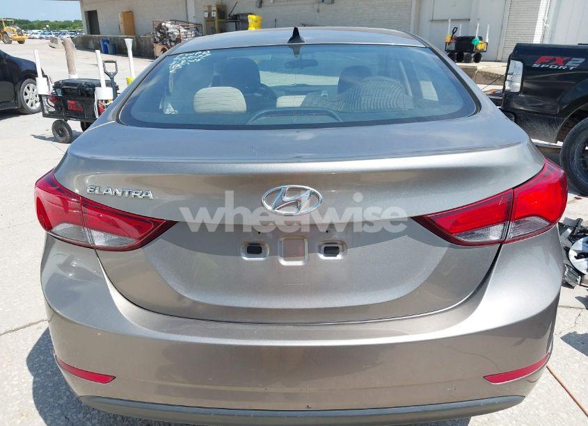 Photo 17 of 2016 Hyundai Elantra SE (VIN 5NPDH4AE9GH793064)