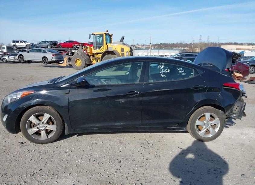 Photo 13 of 2013 Hyundai Elantra GLS (VIN 5NPDH4AEODH211333)