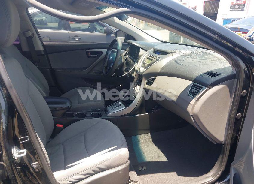Photo 5 of 2011 Hyundai Elantra GLS (VIN 5NPDH4AEXBH020323)