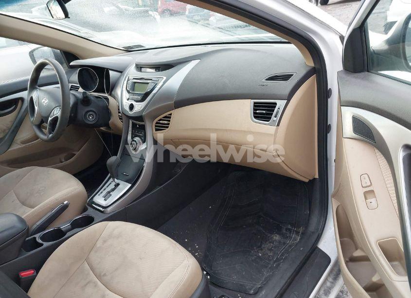 Photo 5 of 2011 Hyundai Elantra GLS (VIN 5NPDH4AEXBH031676)