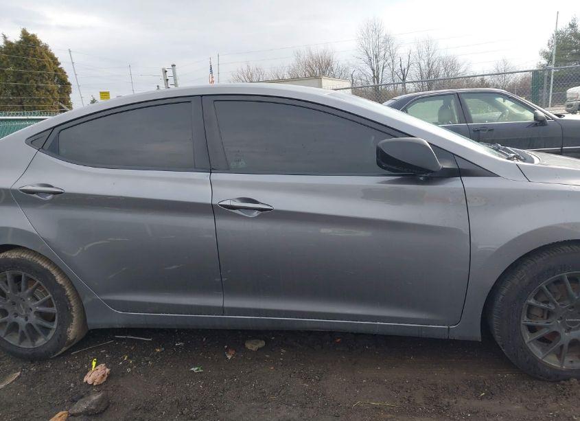 Photo 13 of 2011 Hyundai Elantra GLS (VIN 5NPDH4AEXBH059137)