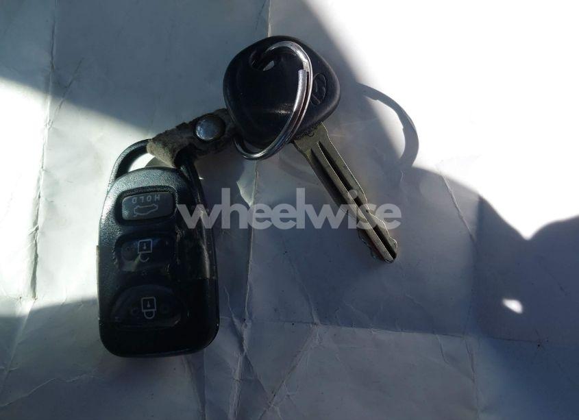 Photo 11 of 2012 Hyundai Elantra LIMITED (VIN 5NPDH4AEXCH082516)