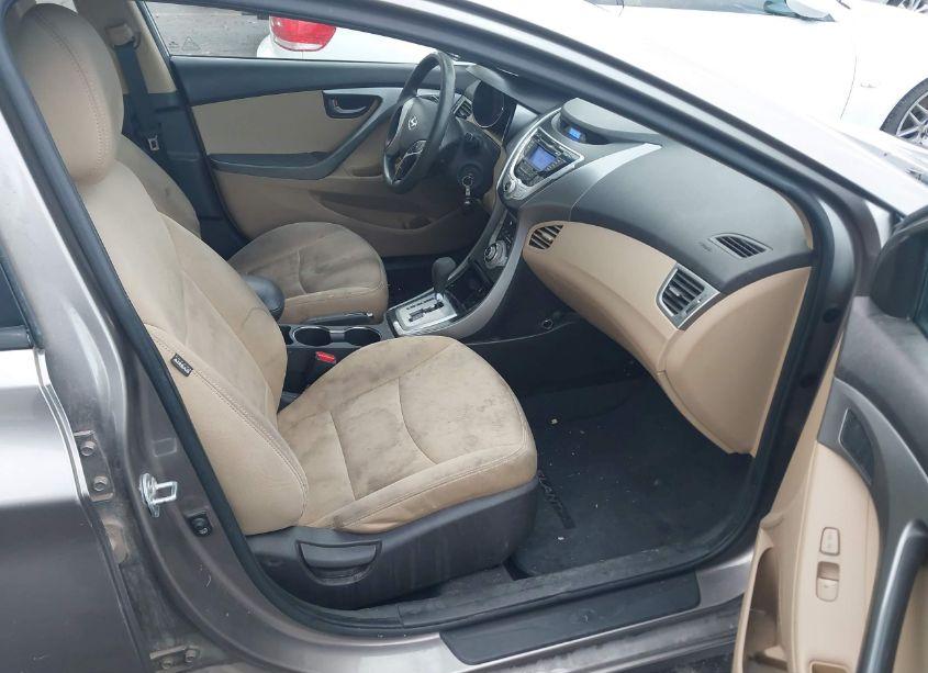 Photo 5 of 2012 Hyundai Elantra GLS (VIN 5NPDH4AEXCH090065)