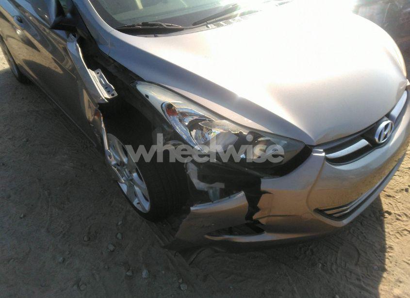 Photo 6 of 2012 Hyundai Elantra LIMITED (VIN 5NPDH4AEXCH092866)