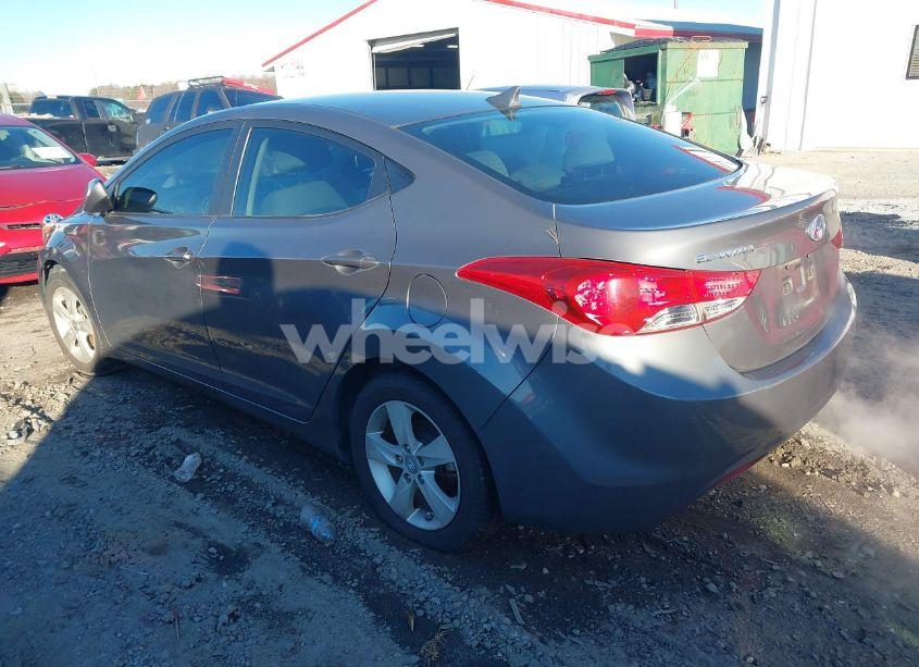Photo 3 of 2012 Hyundai Elantra GLS (VIN 5NPDH4AEXCH106393)