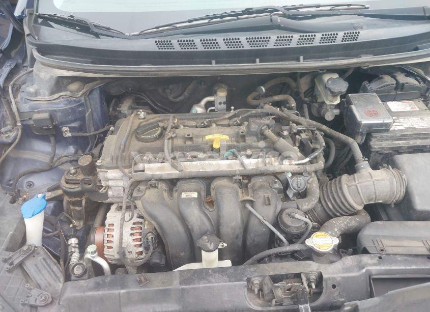 Photo 10 of 2012 Hyundai Elantra LIMITED (VIN 5NPDH4AEXCH116244)