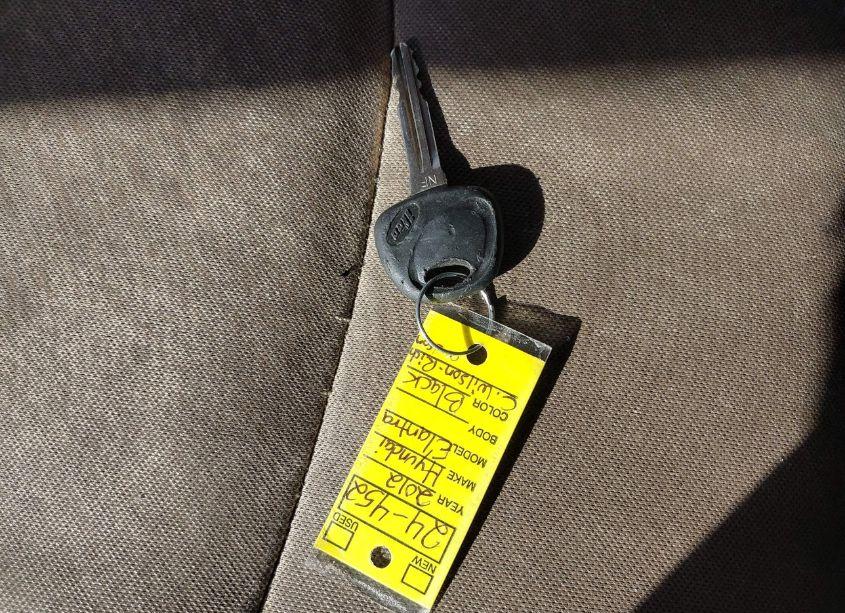 Photo 11 of 2012 Hyundai Elantra GLS (VIN 5NPDH4AEXCH116809)