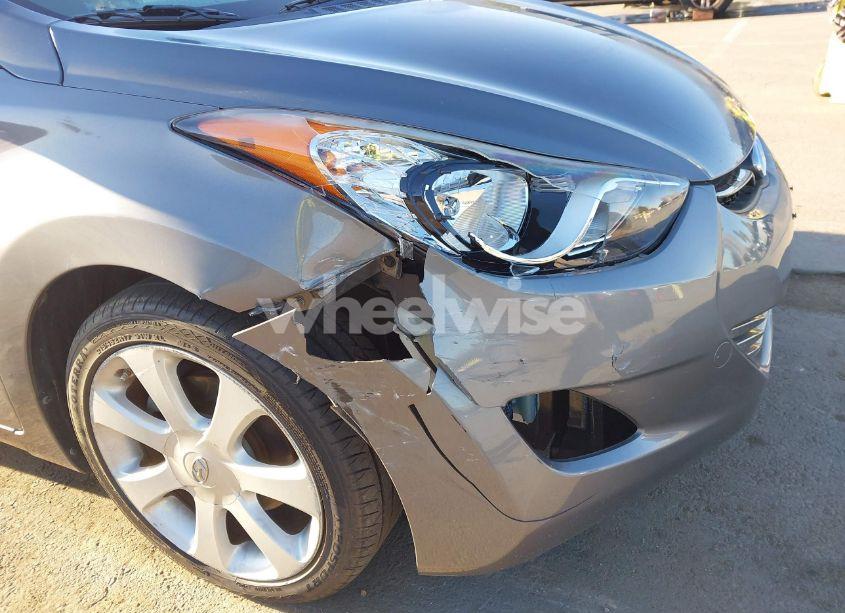 Photo 6 of 2012 Hyundai Elantra LIMITED (VIN 5NPDH4AEXCH119810)