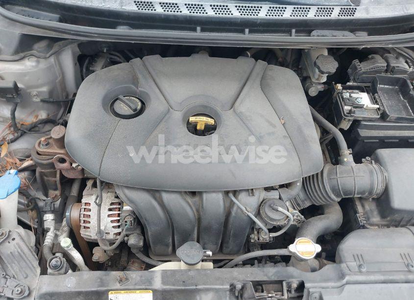 Photo 10 of 2012 Hyundai Elantra GLS (VIN 5NPDH4AEXCH126045)