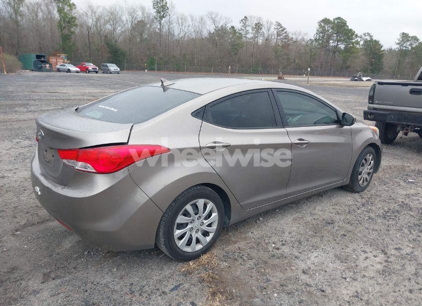 Photo 4 of 2012 Hyundai Elantra GLS (VIN 5NPDH4AEXCH126045)