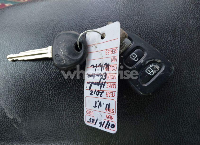 Photo 11 of 2012 Hyundai Elantra GLS (VIN 5NPDH4AEXCH149597)