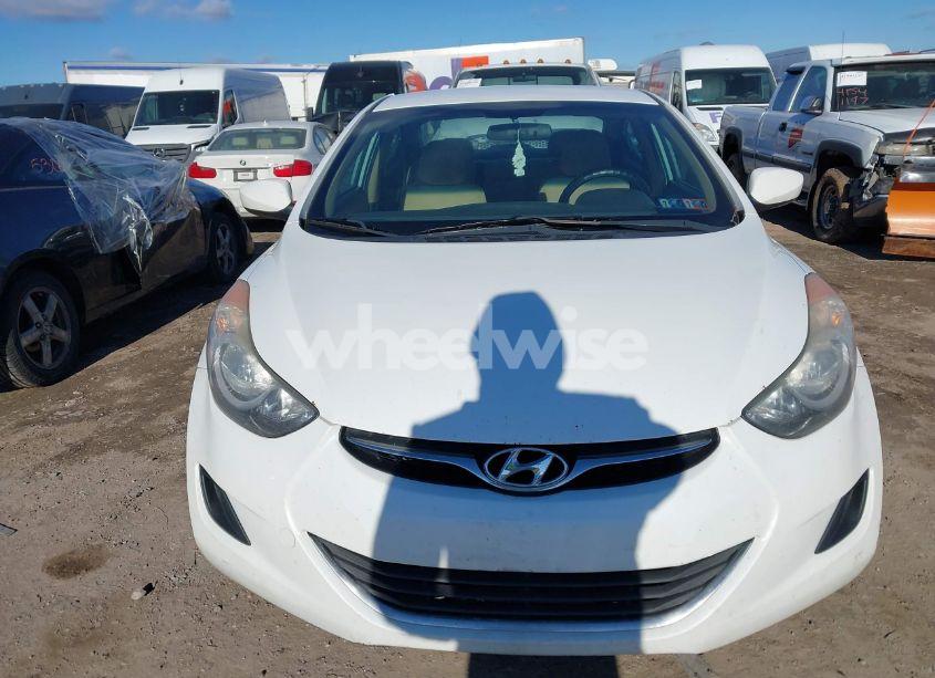 Photo 6 of 2013 Hyundai Elantra GLS (VIN 5NPDH4AEXDH158656)
