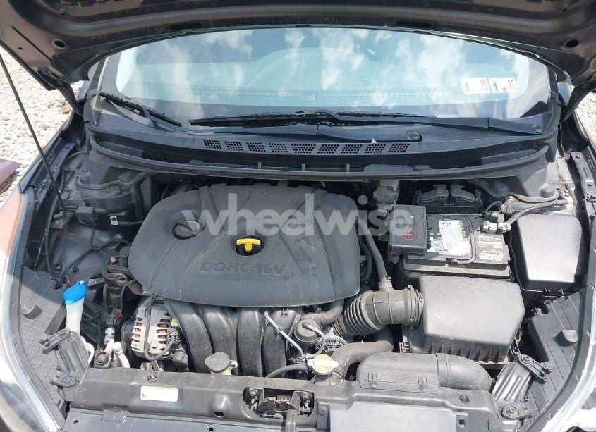 Photo 10 of 2013 Hyundai Elantra LIMITED (VIN 5NPDH4AEXDH165770)