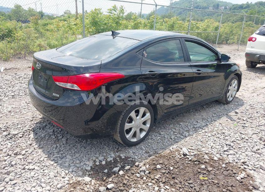 Photo 4 of 2013 Hyundai Elantra LIMITED (VIN 5NPDH4AEXDH165770)