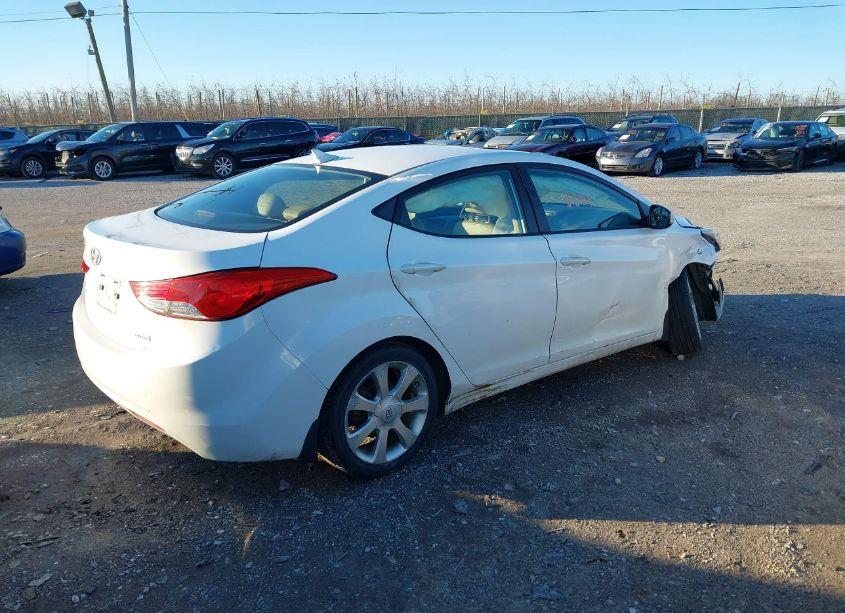 Photo 4 of 2013 Hyundai Elantra LIMITED (VIN 5NPDH4AEXDH172265)