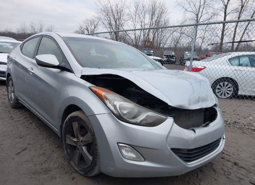 2013 Hyundai Elantra GLS (VIN 5NPDH4AEXDH172945) main photo