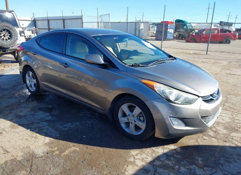 2013 Hyundai Elantra GLS (VIN 5NPDH4AEXDH179720) main photo