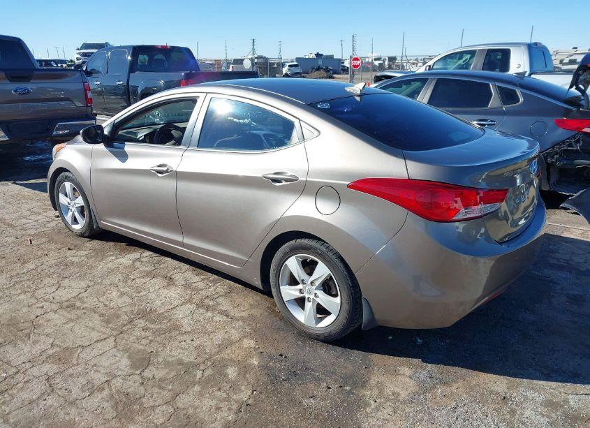 Photo 3 of 2013 Hyundai Elantra GLS (VIN 5NPDH4AEXDH179720)