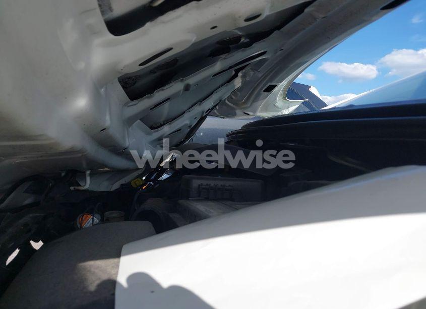 Photo 10 of 2013 Hyundai Elantra LIMITED (VIN 5NPDH4AEXDH180446)