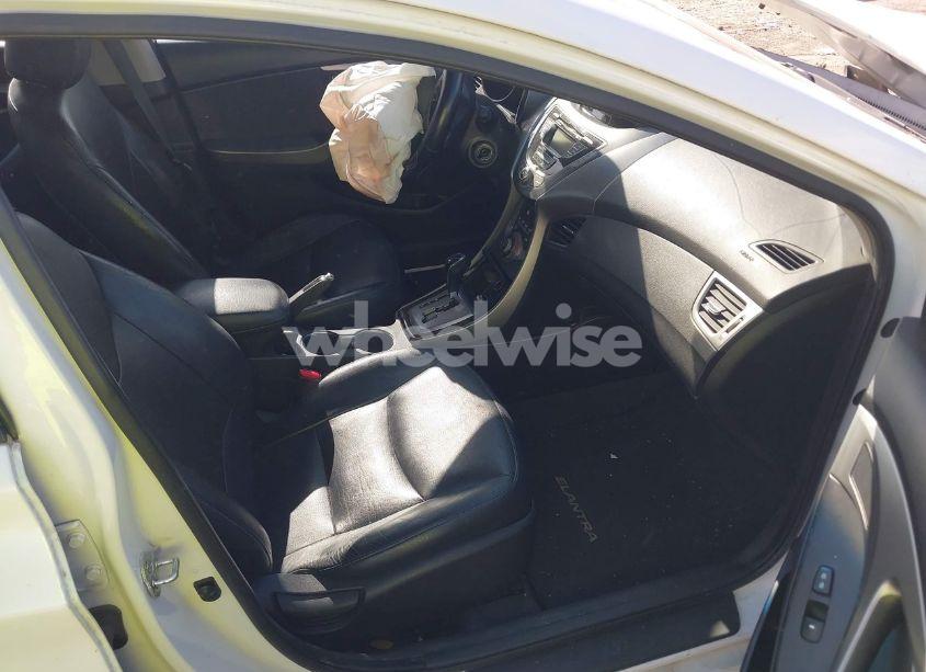 Photo 5 of 2013 Hyundai Elantra LIMITED (VIN 5NPDH4AEXDH180446)