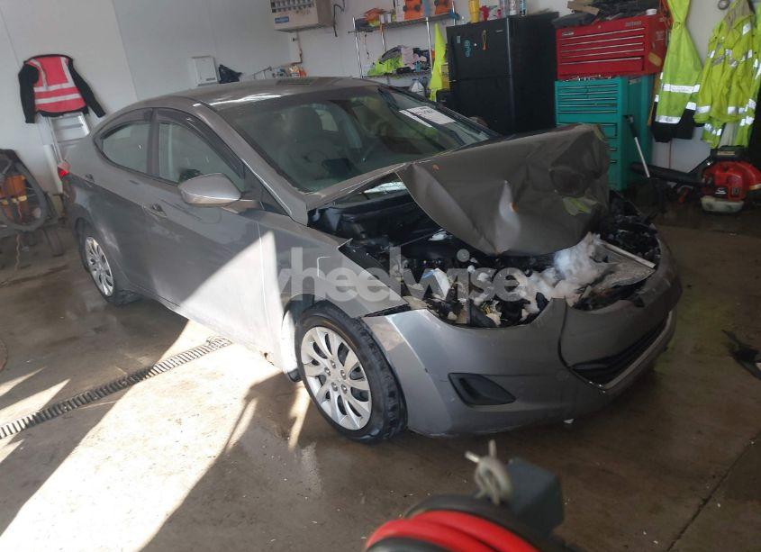 2013 Hyundai Elantra GLS (VIN 5NPDH4AEXDH192550) main photo