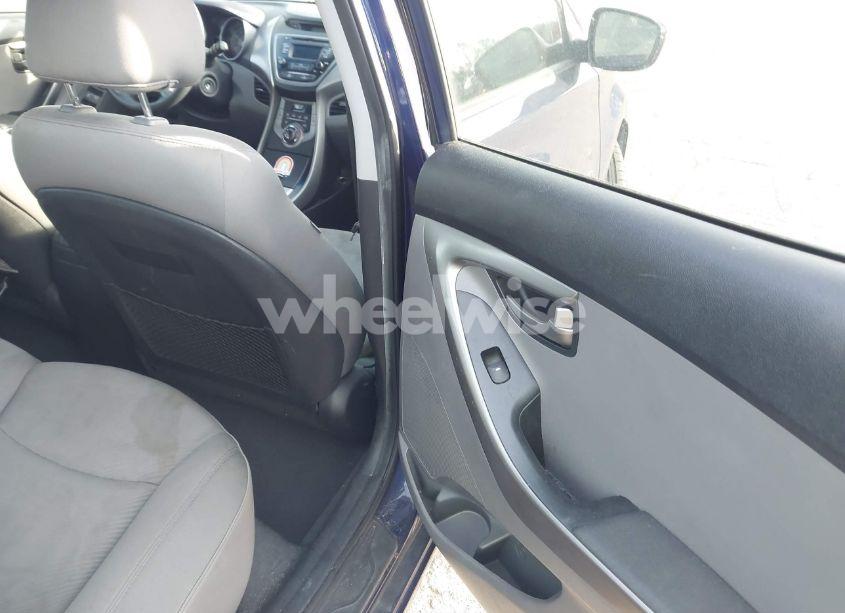 Photo 8 of 2013 Hyundai Elantra GLS (VIN 5NPDH4AEXDH222677)