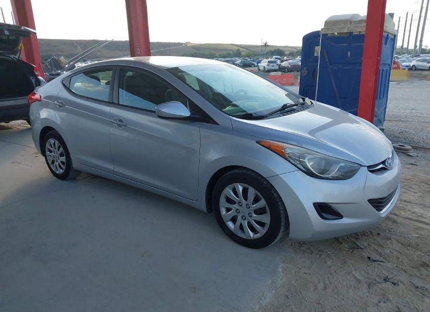 2013 Hyundai Elantra GLS (VIN 5NPDH4AEXDH227197) main photo