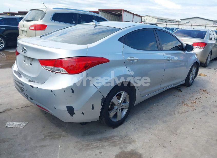 Photo 4 of 2013 Hyundai Elantra GLS (VIN 5NPDH4AEXDH232965)