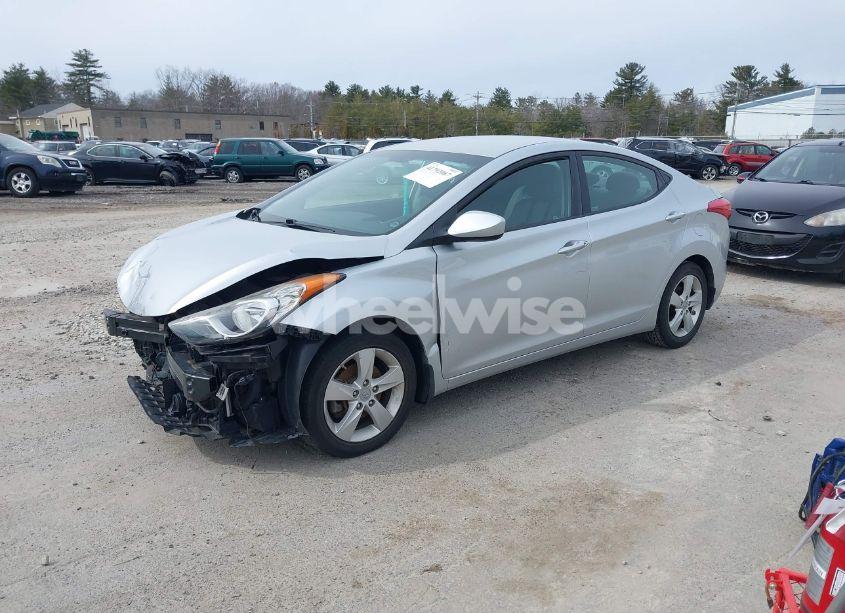 Photo 2 of 2013 Hyundai Elantra GLS (VIN 5NPDH4AEXDH244744)