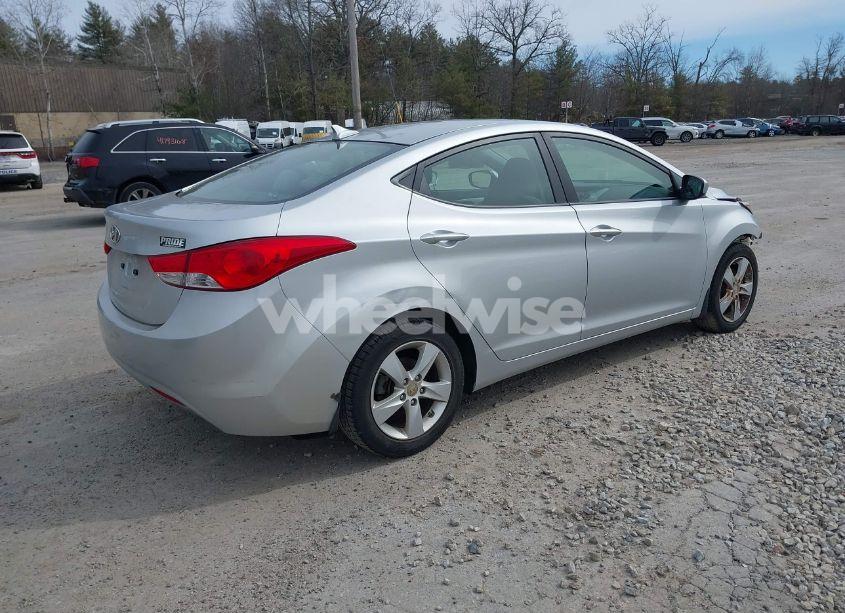 Photo 4 of 2013 Hyundai Elantra GLS (VIN 5NPDH4AEXDH244744)