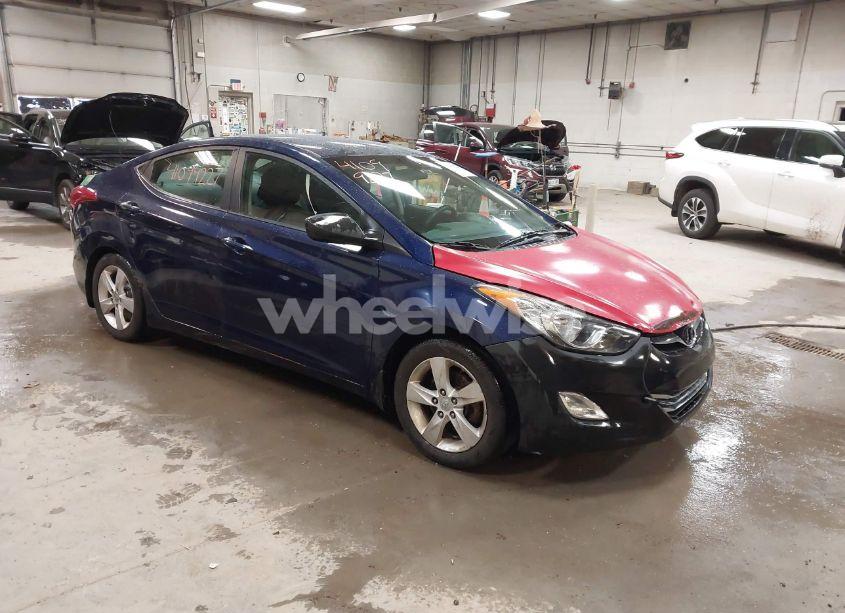 2013 Hyundai Elantra GLS (VIN 5NPDH4AEXDH250561) main photo