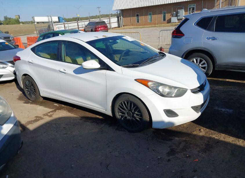 2013 Hyundai Elantra GLS (VIN 5NPDH4AEXDH257896) main photo