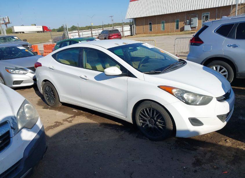 Photo 13 of 2013 Hyundai Elantra GLS (VIN 5NPDH4AEXDH257896)