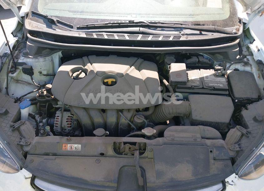 Photo 10 of 2013 Hyundai Elantra LIMITED (VIN 5NPDH4AEXDH261205)