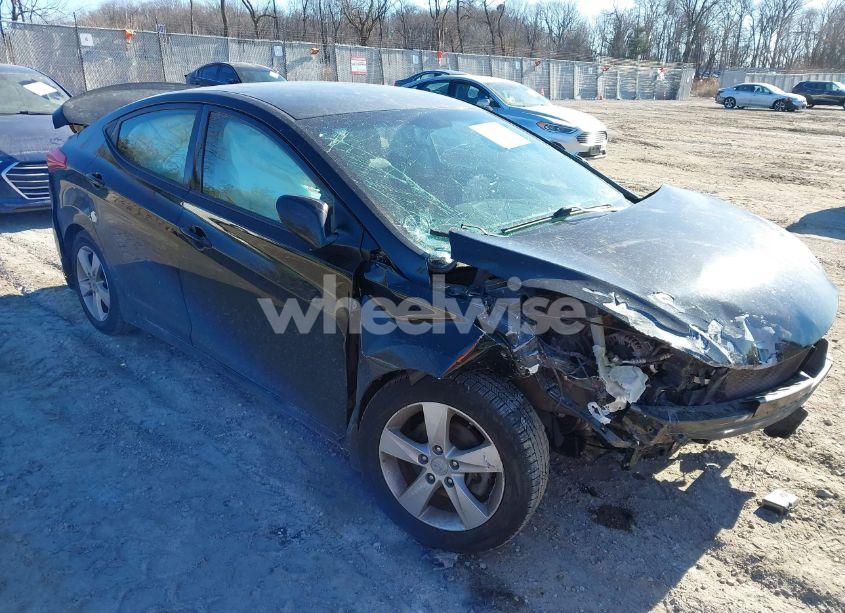 2013 Hyundai Elantra GLS (VIN 5NPDH4AEXDH281101) main photo
