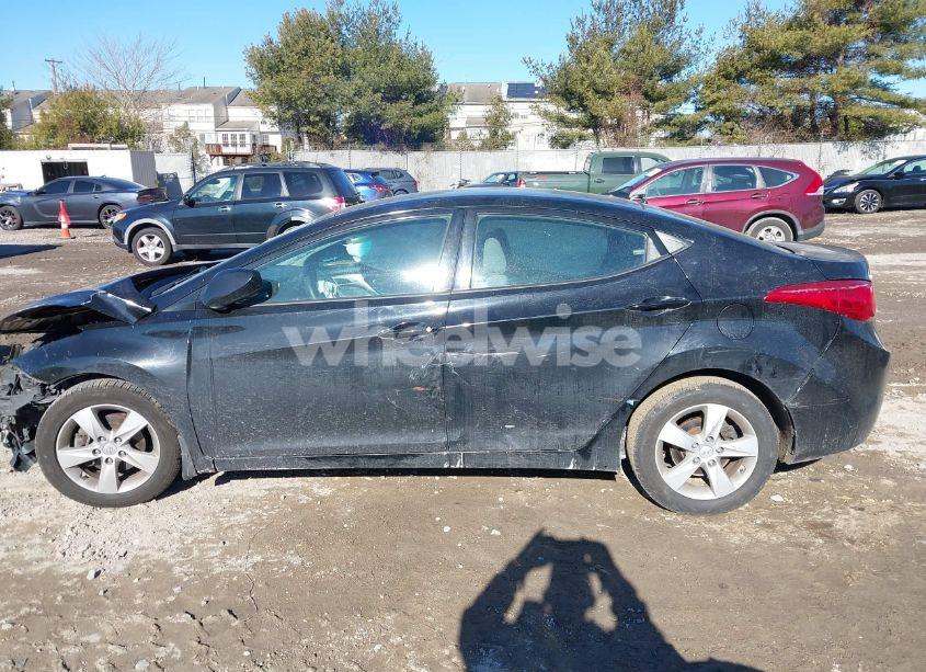 Photo 12 of 2013 Hyundai Elantra GLS (VIN 5NPDH4AEXDH281101)