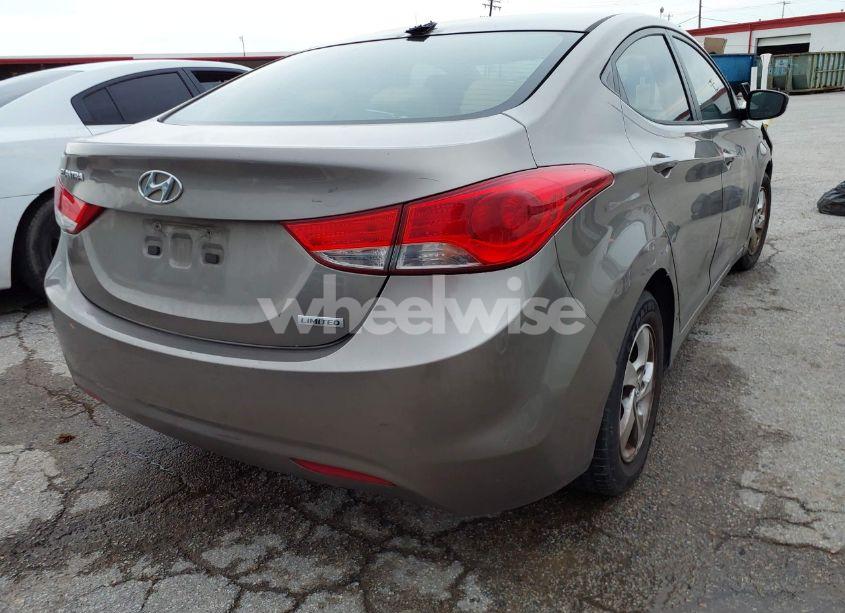 Photo 4 of 2013 Hyundai Elantra LIMITED (VIN 5NPDH4AEXDH289344)