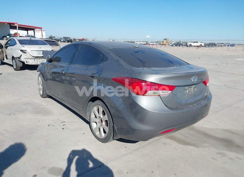 Photo 3 of 2013 Hyundai Elantra LIMITED (VIN 5NPDH4AEXDH295211)