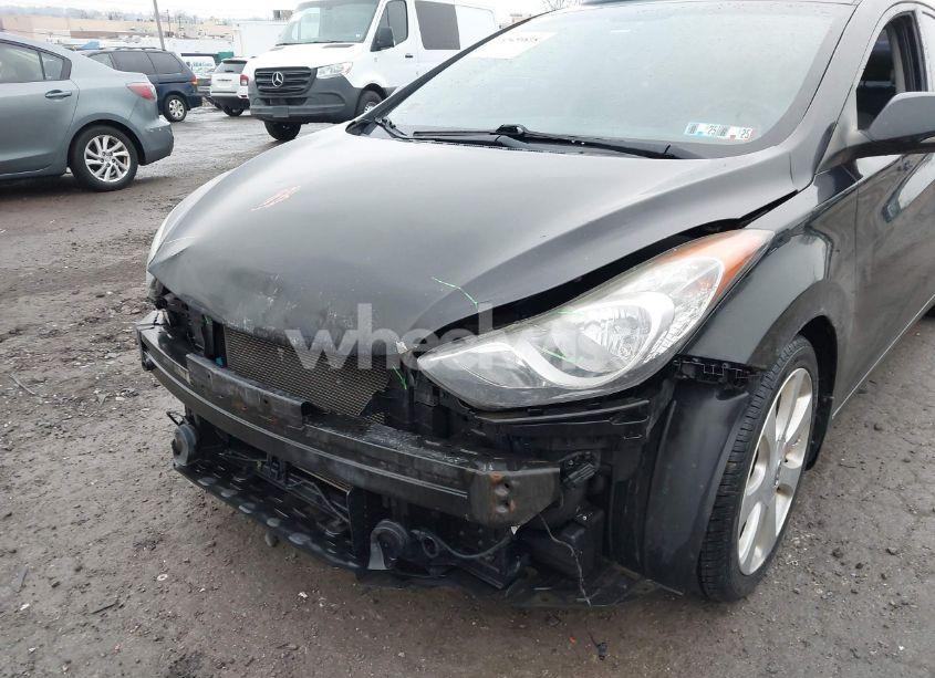 Photo 11 of 2013 Hyundai Elantra LIMITED (VIN 5NPDH4AEXDH299744)